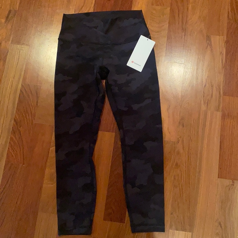 Lululemon winder under HR Tight 25” Lux